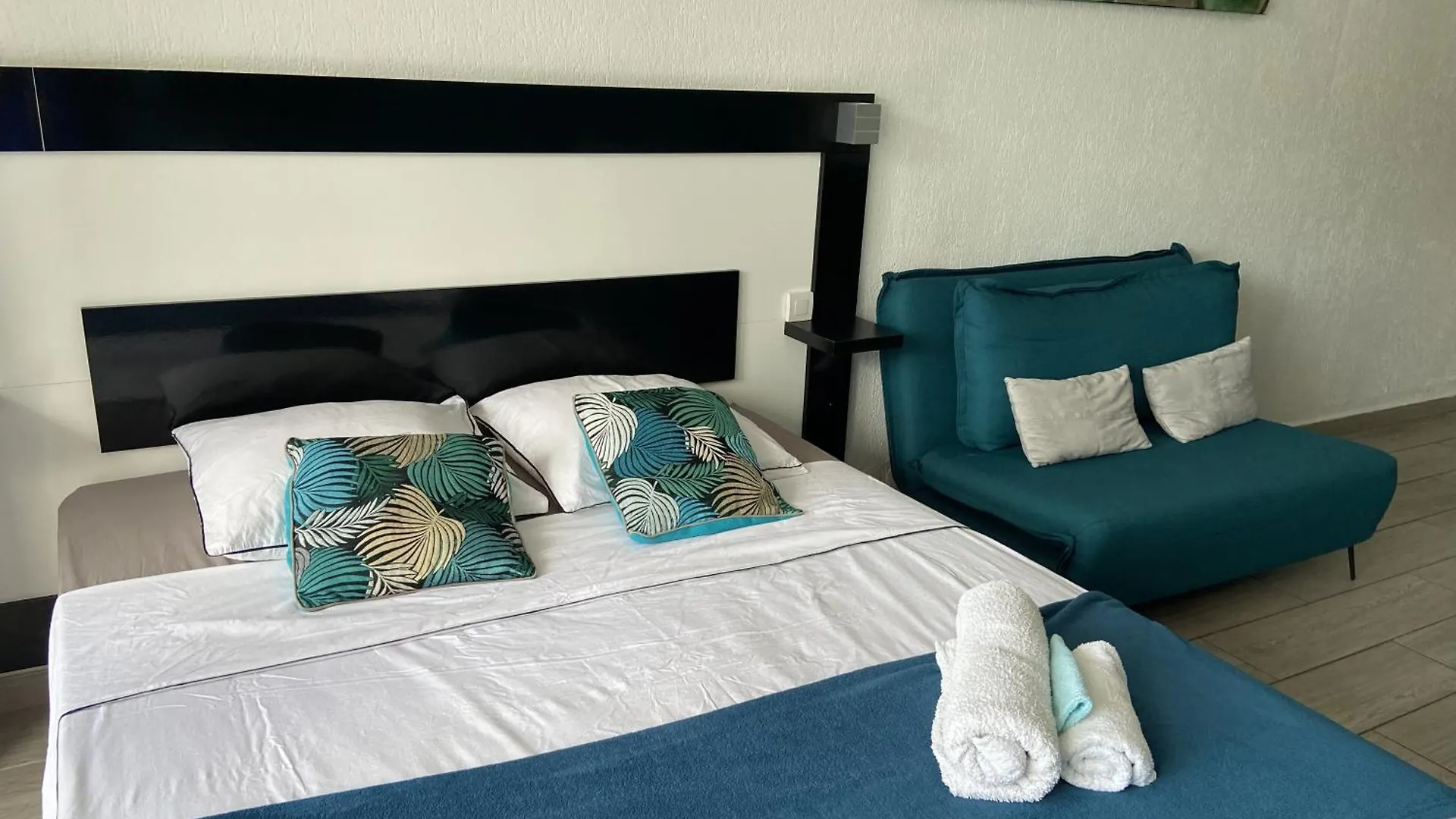 Studio En Bord De Mer - Letama Le Gosier  Guadeloupe